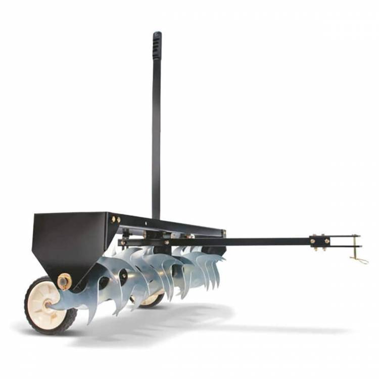 Obrázek k výrobku 70311 - AgriFab Tažený travní provzdušňovač 102 cm