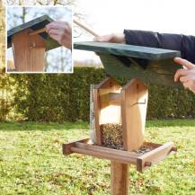 Obrázek k výrobku 93826 - Dřevěné ptačí krmítko se stojanem AGF330