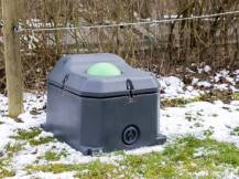 Obrázek k výrobku 125585 - Napáječka míčová nezámrzná pro skot a koně KERBL 223610 UNO, 40l, jednomístná