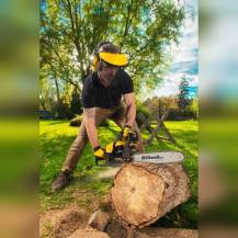 Obrázek k výrobku 80725 - Řetězová pila Riwall PRO RPCS 5140 SET + náhradní řetěz + rukavice + ochranné brýle